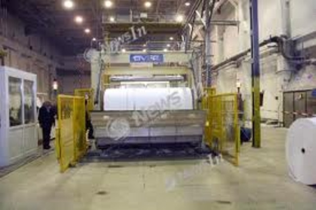 Maşina de fabricat hârtie