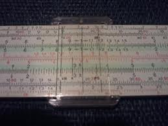 1633 d.C. Regla de Cálculo