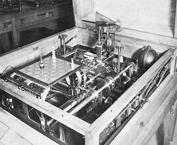 primer jugador de ajedrez automatico