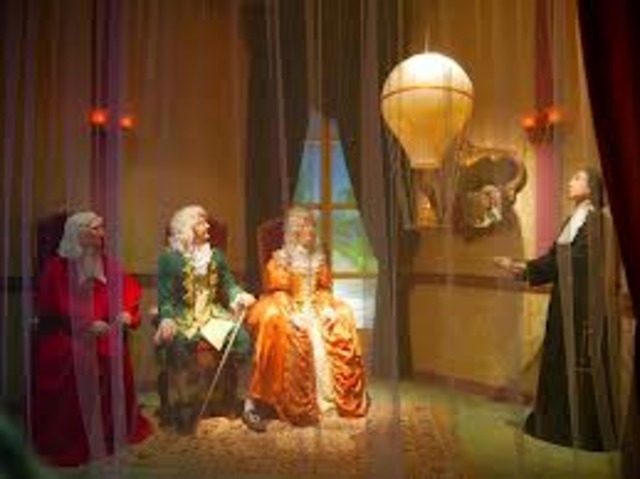 Bartolomeu de Gusmão lança um aeróstato