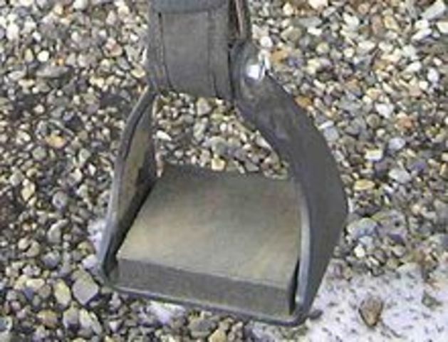 Invention of the stirrup
