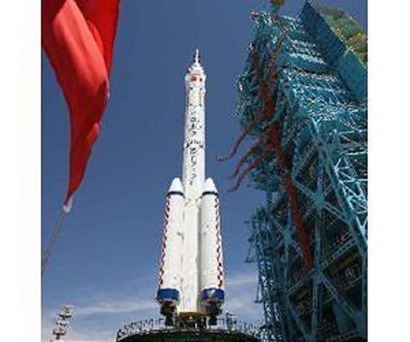 ShenZhou nine's launch date 神舟九號升上太空的日子