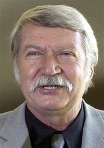 Bela Karolyi