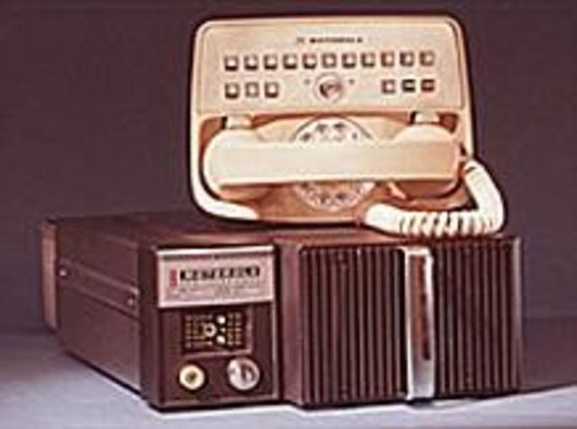 Motoral invented the first ever portable carphone in the US.