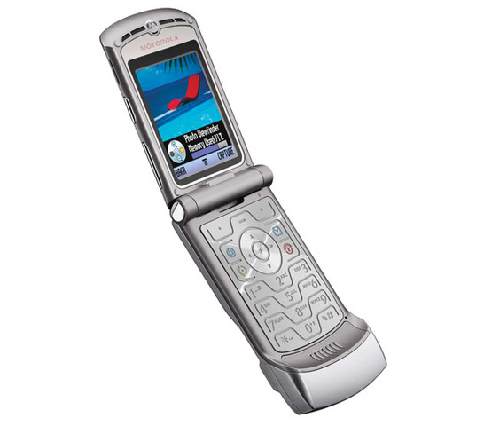 Modern day cellular technology began to form.