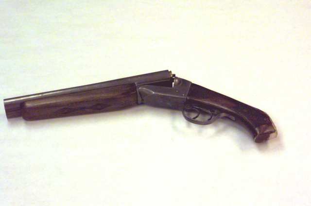 Jack puts his plan to get ride of polly in action