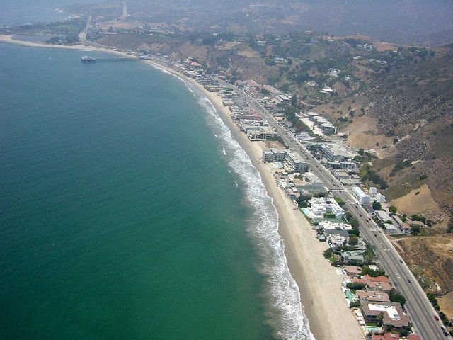Buy a beach house in Malibu