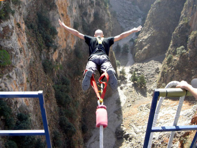bungee jumping