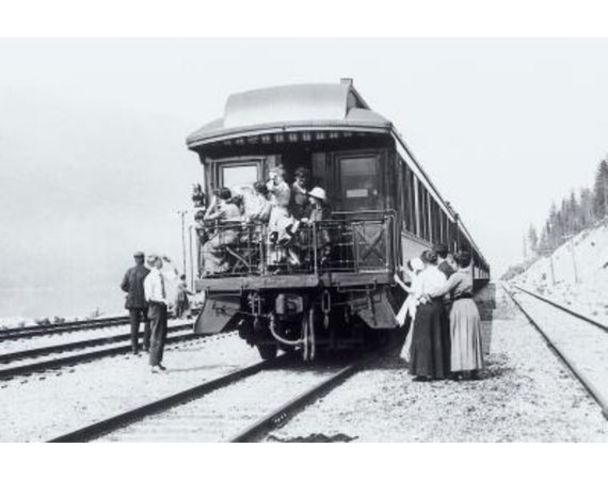 Refrigerated Train Cars: Gustavus Swift