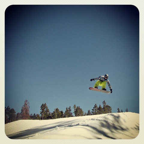 Yo hace 9 anos que hago snowboard.