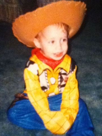 Hace trece años que voy a fiestas de Halloween.