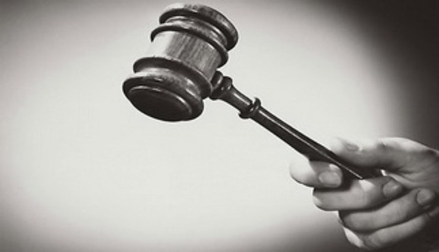 Raynal et la justice