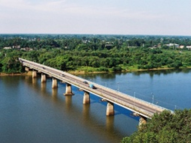 Произведен ремонт опор автодорожного моста через р. Уссури