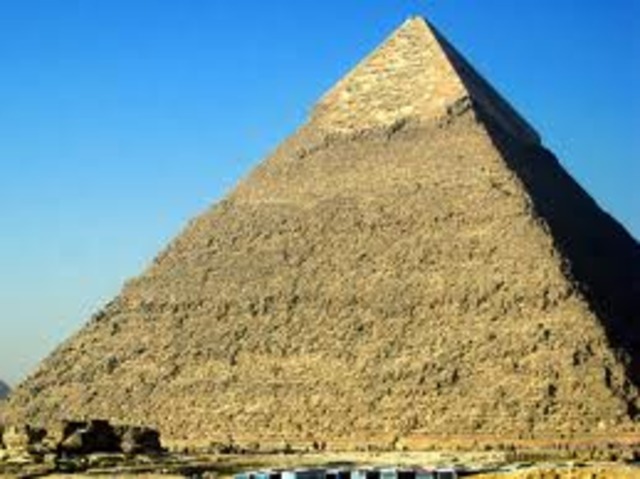 2540 B.C- The Great pyramid of King Khufu is under construction.