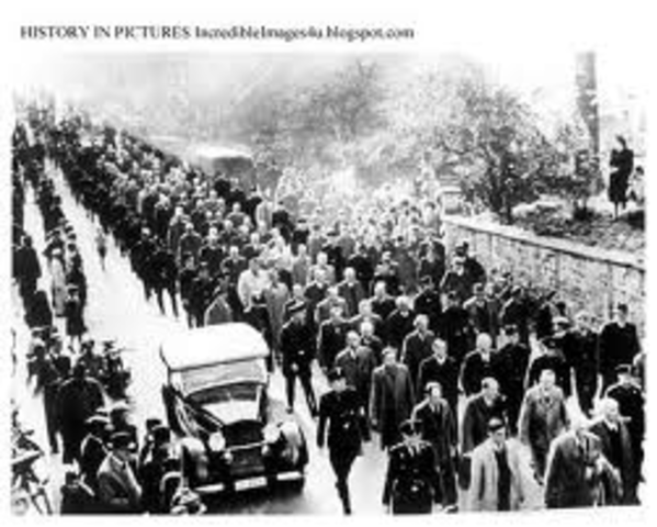 Njght of Broken Glass