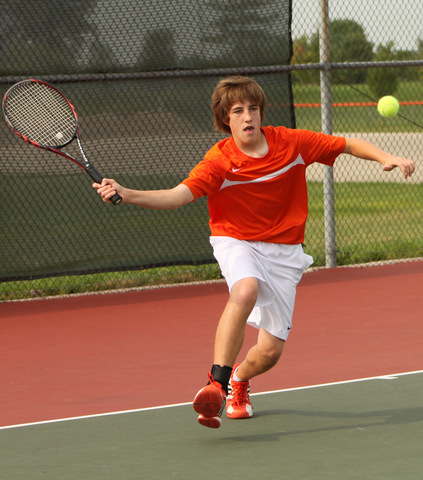 Hace un año y ocho meses que jugo al tenis.