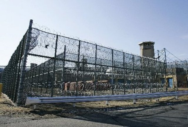 James arrives at ArizonaMax prison