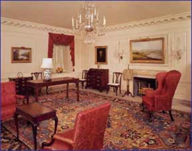 The Map Room, once the cloak room for the adjoining Diplomatic Reception Room, becomes a top-secret war room