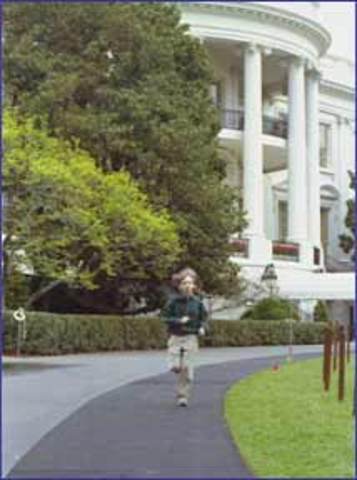 The Clintons add a jogging track