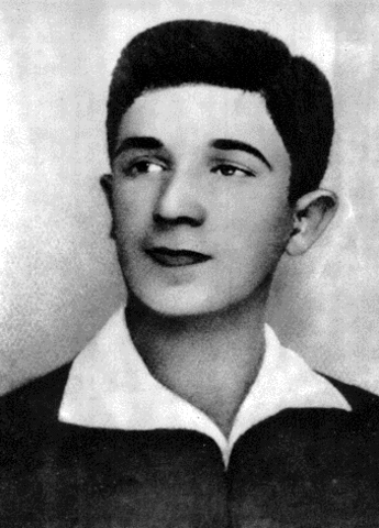 Leader Mordechai Anielewicz dies in Mila 18 Bunker