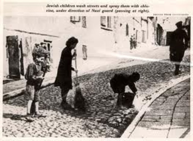 Children Clean Street