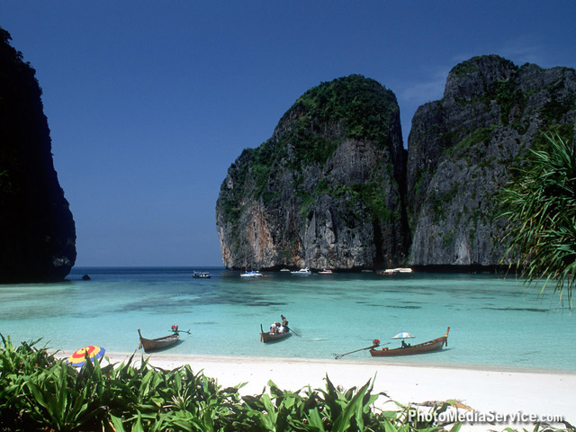 I want to vist Thailand