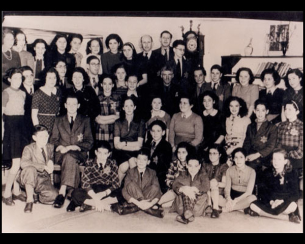 Jewish teachers to be discharged.