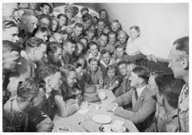 Jews not allowed to purchase newspapers or magazines.