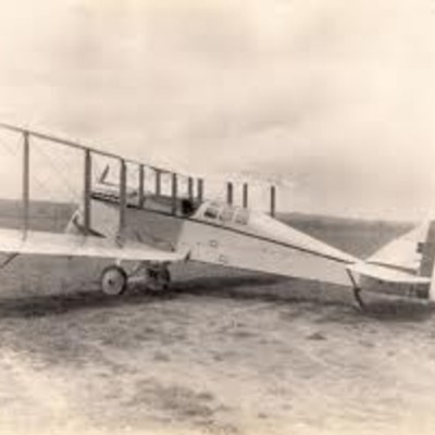 Timeline: Industrial Revolution: Airplane (1903)