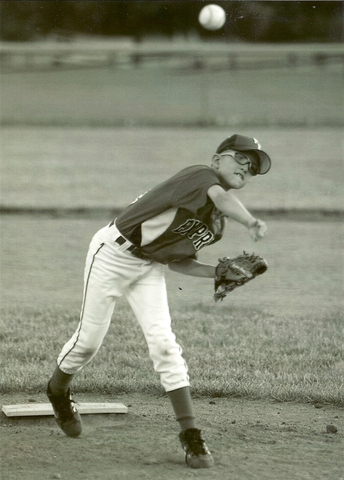 Hace doce años que juego el béisbol.