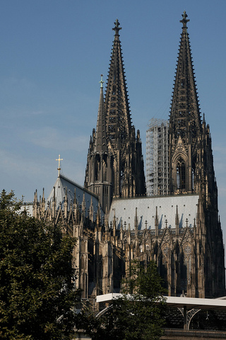 Construction of Cologne Cathedral commenced