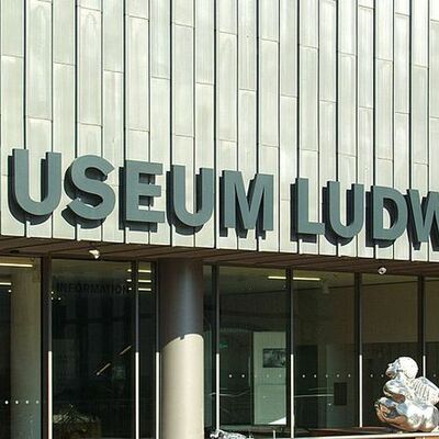 Timeline: Living Museum Ludwig