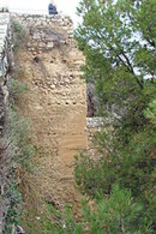 Conquista de Jaén por los castellanos. Tratado por el Muhammad I se declara vasallo de Castilla