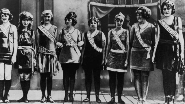 The first Miss America pageant is held