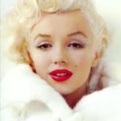 Timeline: Marilyn Monroe