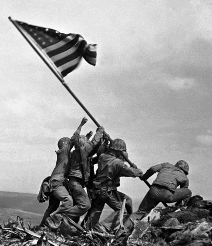 Americans land at Iwo Jima