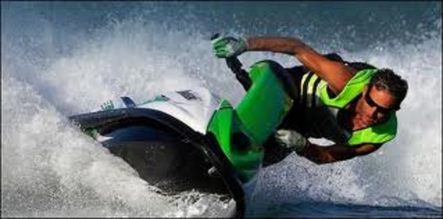 Hace ocho años que fui a Arizona por una carrera de motos de agua.