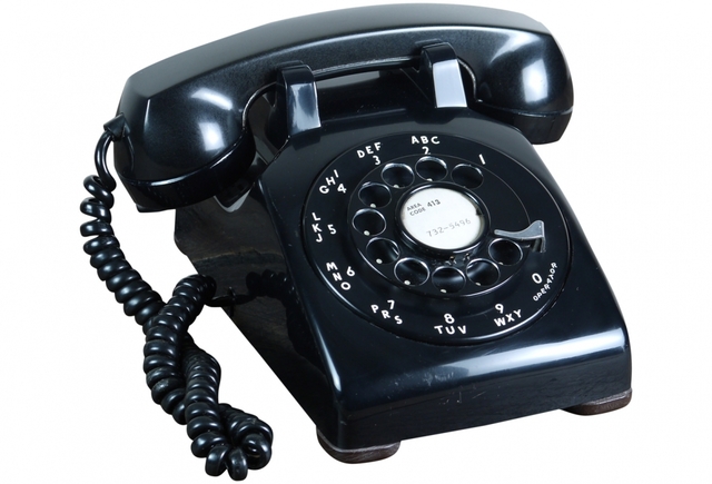 Bell System phone became more popular