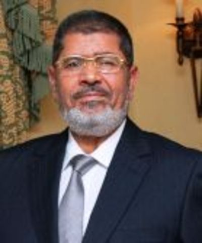 President Muhammad Morsi Faces Early Complications
