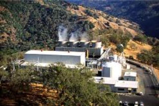 First Geothermal Power Plant Built