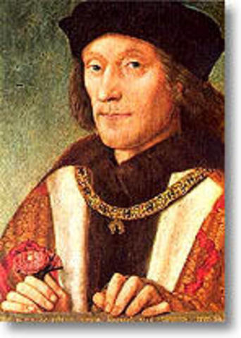 Henry VII becomes King of England