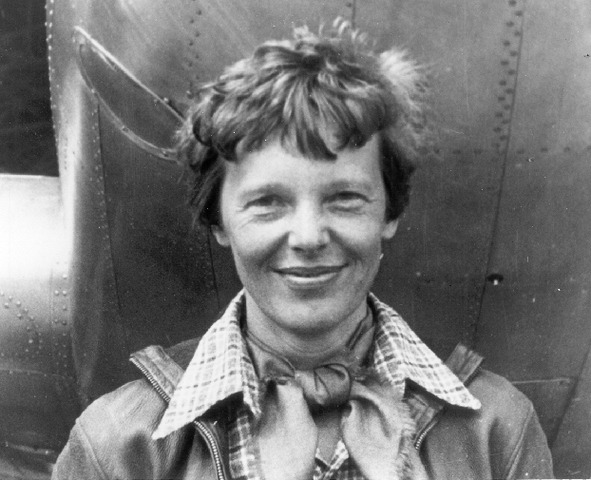 Amelia Earhart Flies the Atlantic