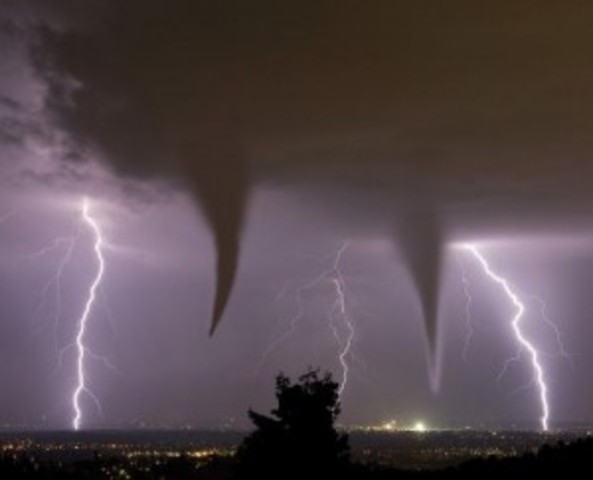 twin lighning tornadoes