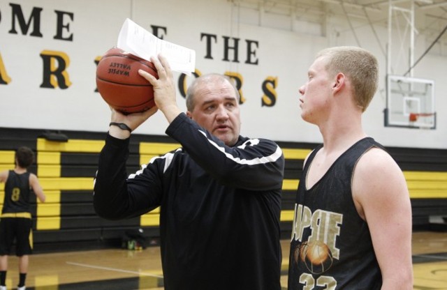 500 for coach McKowen