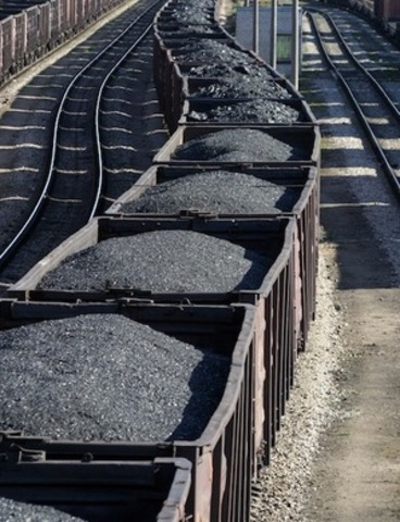 Coal Becomes Primary Locomotive Fuel in US