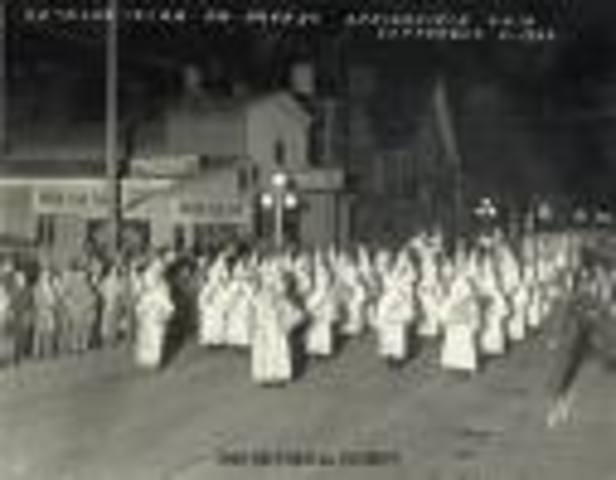 Congress passes Klu Klux Klan Acts to protect black voting rights in the south