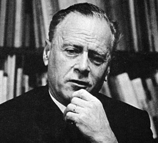 Herbert Marshall McLuhan (1911-1980) Filósofo, profesor y teórico canadiense.