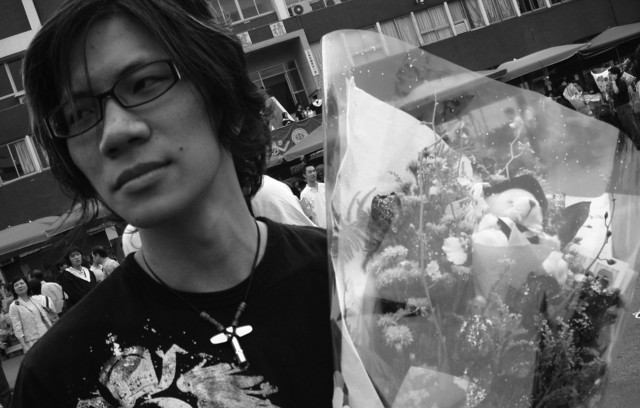 這天，板神畢業了