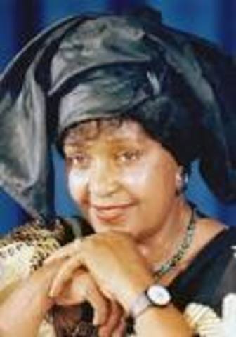 Winnie and Nelson split up