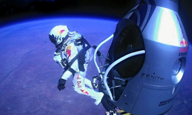 Baumgartner Breaks Sound Barrier